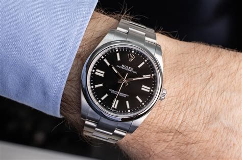 rolex oyster perpetual 41 black.